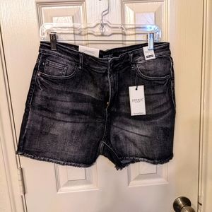 XL Risen Black Shorts